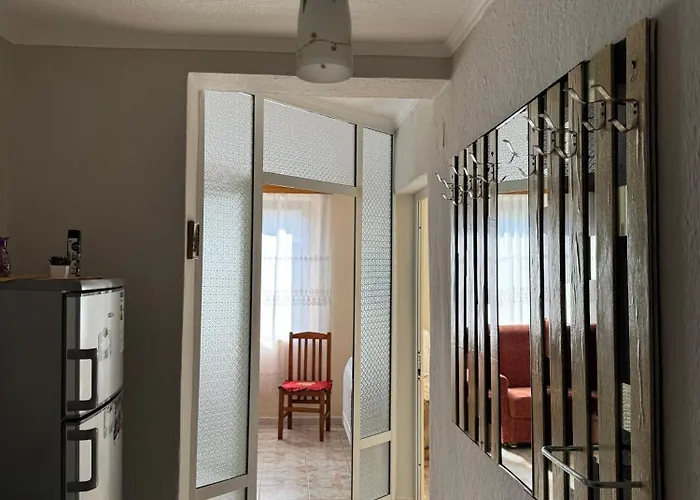 Central Stay Pogradec 公寓 波格拉德茨